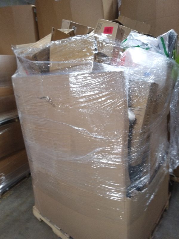 Photo 1 of AS IS GENERAL MERCHANDISE
PALLET ROUGHLY 6O ITEMS