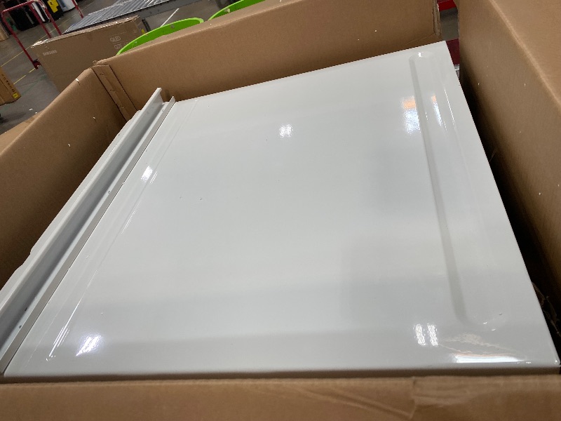 Photo 1 of **PARTS ONLY***LG 14,000 BTU DUAL Inverter Smart Window Air Conditioner, 115V, Cools 700 Sq. Ft. for Bedroom, Living Room, Apartment, Quiet Operation, ENERGY STAR, works with LG ThinQ, Amazon Alexa and Hey Google