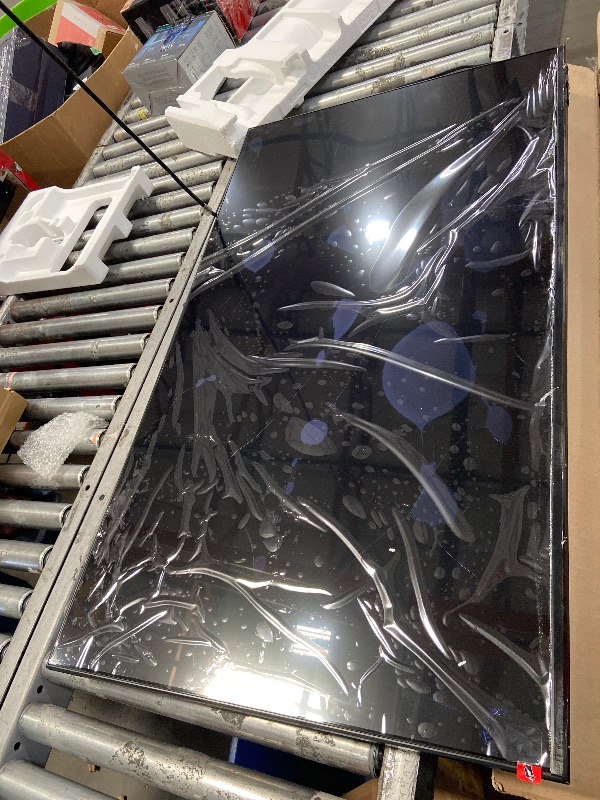 Photo 1 of ***DAMAGED***Samsung Q7F 50" 4K HDR Smart QLED TV