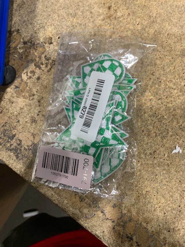 Photo 1 of 16Pcs Green Checkered Heart&Star Western Iron on Embroidered Set, Contains 8 Heart Patches and 8 Star Patches, Pink Embroidered Sew on Patch Applique Embellishments for Jeans, Hat, Dress (Green)