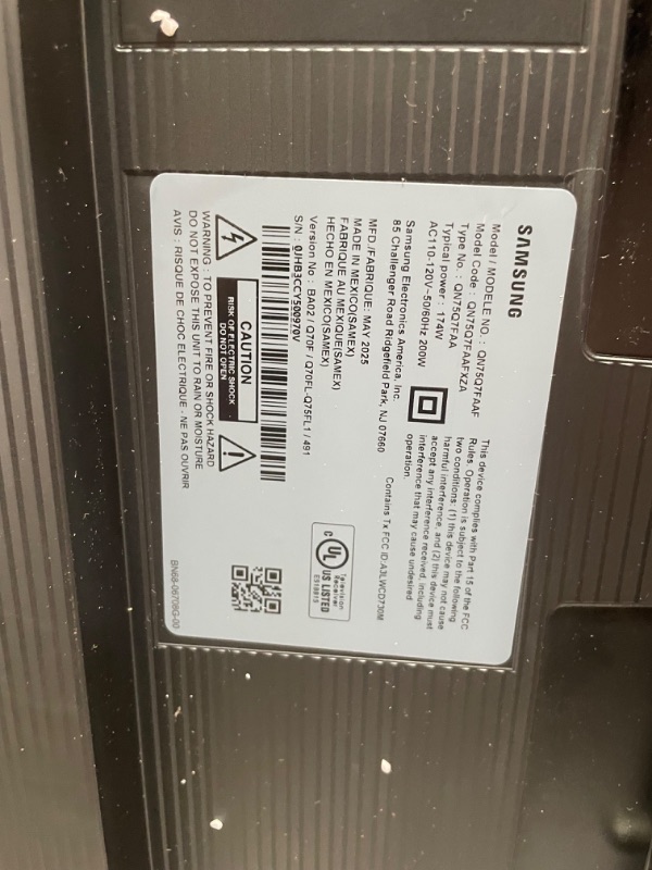 Photo 1 of ***DAMAGED***Samsung 75-Inch Class QLED Q7F Series Samsung Vision AI Smart TV (2025 Model, 75Q7F) Quantum HDR, Object Tracking Sound Lite, Q4 AI Gen1 Processor, 4K upscaling, Gaming Hub, Alexa Built-in
