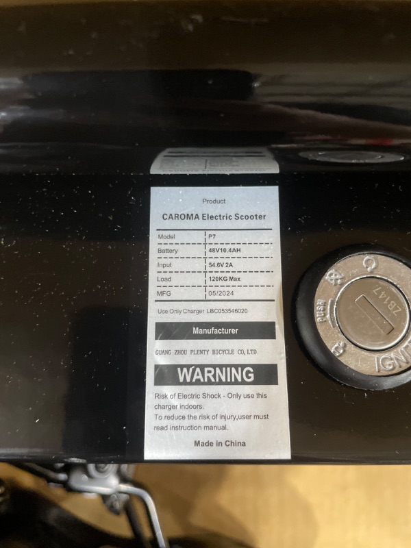 Photo 1 of ***KEYS MISSING***Caroma Electric Scooter with Seat, 560W/819W/1200W Peak Motor, 15/25/30 Miles Range, 20Mph Top Speed, Foldable Electric Scooter for Adults