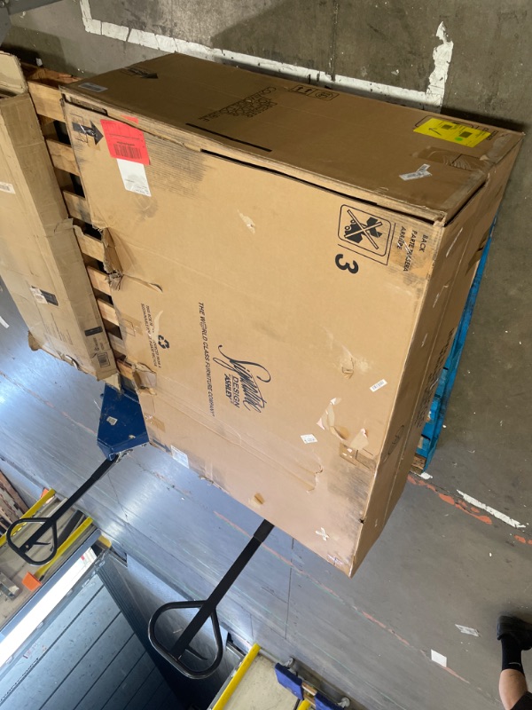 Photo 1 of ***DAMAGED***Signature Design by Ashley Paxberry Boho 6 Drawer Dresser, Whitewash