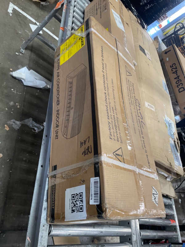 Photo 1 of ***INCOMPLETE***Oylus 12000 BTU Mini Split Ac/Heating System - 19 SEER2 Mini Split AC Unit with Heat Pump, 115V Energy Efficient Ductless AC Unit Up to 750 Sq.Ft with Installation Kit