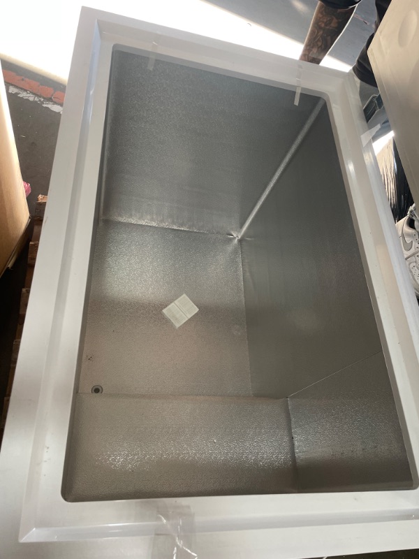 Photo 1 of BLACK+DECKER 10 Cu. Ft. Chest Freezer, Deep Freezer with Top Opening, Freezer Chest with 2 Removable Storage Baskets, Mechanical Temperature Control, Manual Defrost, R600a Refrigerant,BCF1000E,White