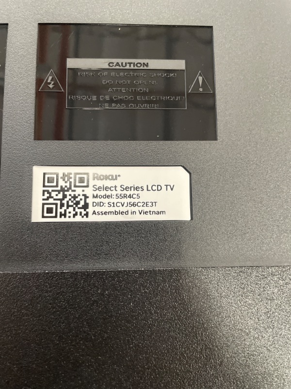 Photo 1 of ***DAMAGED***Roku Smart TV 2025 – 55-Inch Select Series, 4K HDR TV – Roku TV with Enhanced Voice Remote – Flat Screen LED Television with Wi-Fi for Streaming Live Local News, Sports, Family Entertainment