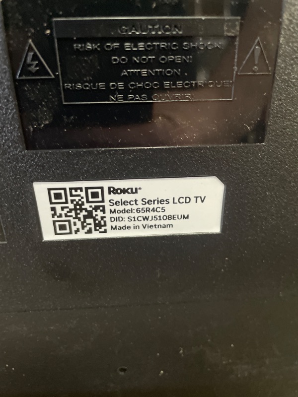 Photo 1 of ***DAMAGED***Roku Smart TV 2025 – 65-Inch Select Series, 4K HDR TV – RokuTV with Enhanced Voice Remote – Flat Screen LED Television with Wi-Fi for Streaming Live Local News, Sports, Family Entertainment