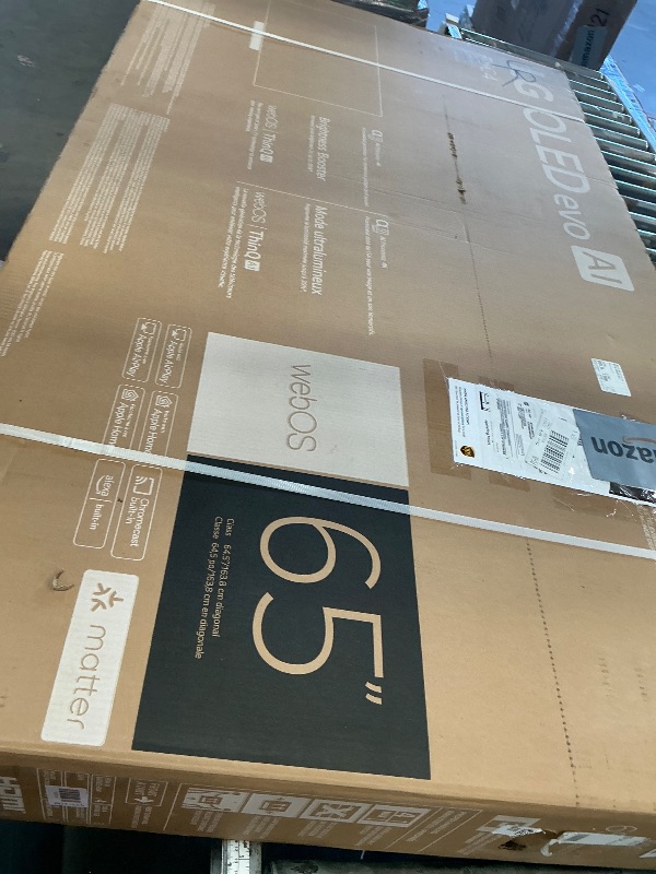 Photo 1 of LG 65-Inch Class OLED evo C4 Series Smart TV 4K Processor Flat Screen with Magic Remote AI-Powered with Alexa Built-in (OLED65C4PUA, 2024)