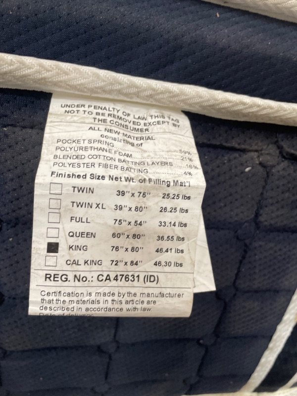 Photo 1 of *******DIRTY-NOT IN A BOX*******************
King Size Mattress, Coolvie 12'' Memory Foam Hybrid Mattress in a Box, Medium Firm