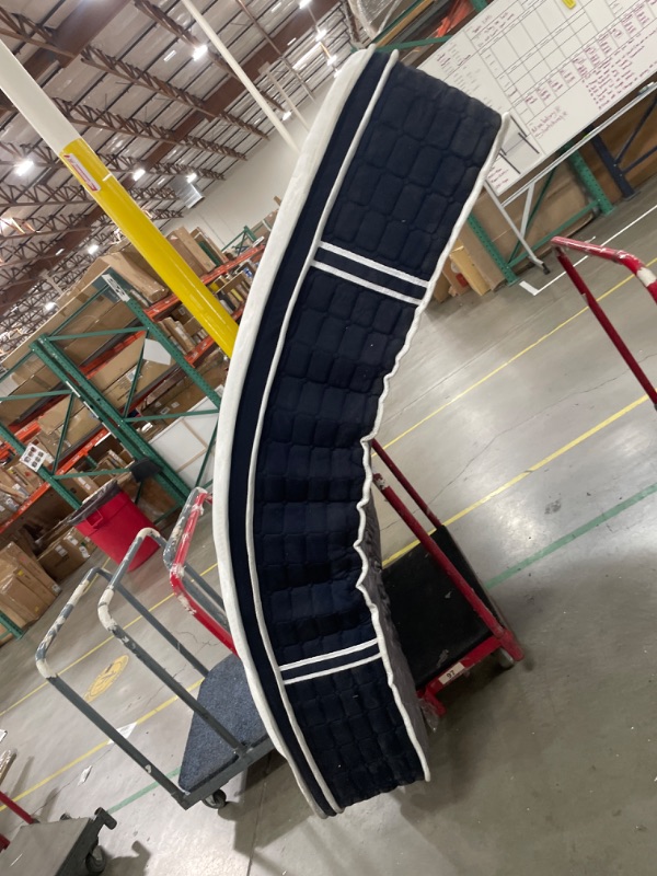 Photo 1 of *******DIRTY-NOT IN A BOX*******************
King Size Mattress, Coolvie 12'' Memory Foam Hybrid Mattress in a Box, Medium Firm