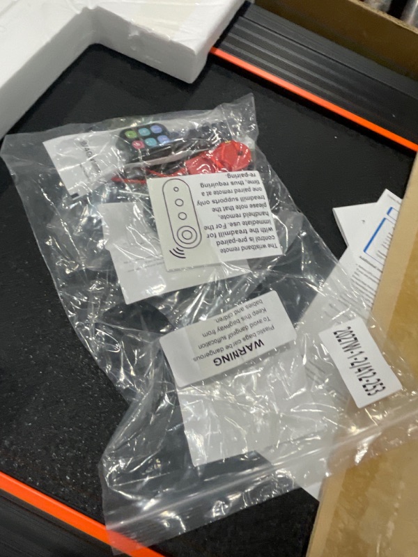 Photo 5 of Hccsport Treadmill with Incline, 3 in 1 Under Desk Treadmill Walking Pad with Removable Desk Workstation 3.5HP Foldable Compact Walking Treadmills for Home Small Office with Wristband Remote Control