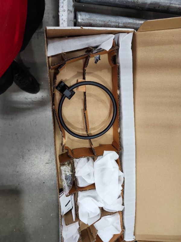 Photo 1 of ************FOR PARTS ONLY-MISSING PARTS**********
Millbridge 4-Piece Bathroom Accessory Set, Matte Black, Includes Towel Bar, Towel Ring, Toilet Paper Holder, and Robe Hook – Design House, 534628