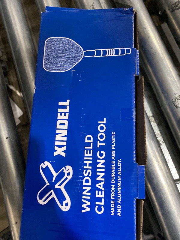 Photo 1 of (used) XINDELL 24-inch Windshield Cleaner Tool – Upgrade Large Head Car Interior&Exterior Window Cleaning Kit with Extendable Handle 