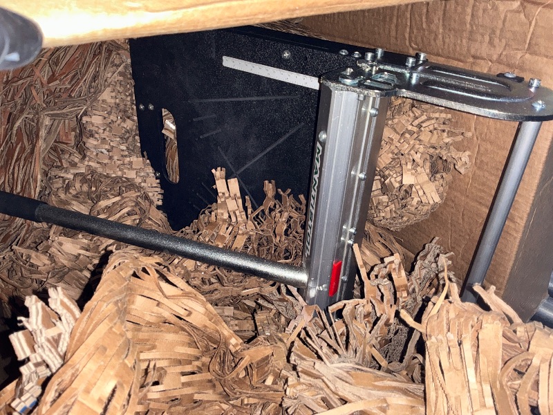 Photo 1 of ***************Missing parts **************
MantisTol 13" Pro SPC, LVP, LVT, WPC, RVP, VCT, PVC and Rigid Core Vinyl Flooring Cutter LVT-330; Cuts up to 5/16" (8mm) thick !