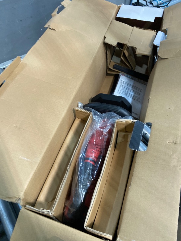 Photo 1 of ***************MISSING THE BATTERY**************
SKIL PWR CORE 40 24” Brushless 40V Hedge Trimmer Kit with Additional 2.5Ah Battery (HT4221-10 & BY8705-00)