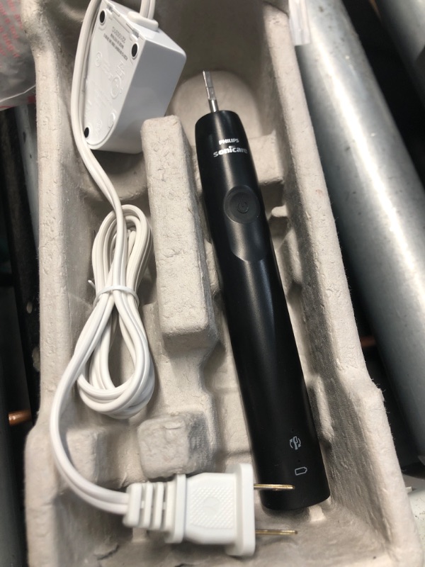 Photo 1 of (used)(see all images) Philips Sonicare 4100 Rechargeable Electric Toothbrush, with Pressure Sensor, 2 Intensity Settings, SmarTimer and QuadPacer