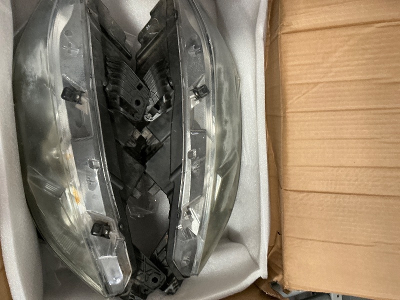 Photo 1 of *******SEE NOTES ******WFLNHB Headlights Assembly Replacement for Honda Civic 2016-2018 (Factory Halogen Type) Projector Headlights Headlamps Driver and Passenger Side