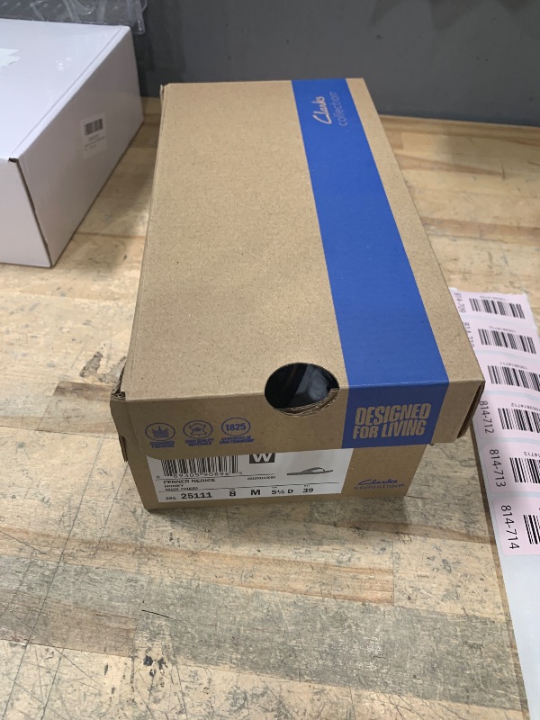 Photo 1 of **SHOWS SIGNS OF USAGE** Clarks Women's Fenner Nerice Flip Flop, Honey Synthetic, 8 M US