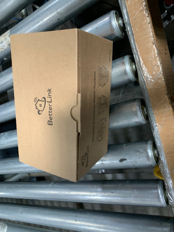 Photo 1 of 1/2 Mile Long Range Solar Wireless Driveway Alarm System IP65 Weatherproof Outdoor Motion Detectors&Sensor 120dB Siren Sound Light Security Alert System Monitor&Protect Outdoor/Indoor Property(1R2S)