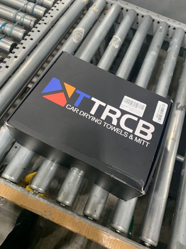 Photo 1 of 2 Pack 1300 GSM Car Drying Towel, Microfiber Towels for Cars - 36" x 24" & 16" x 16", Ultra-Absorbent, Streak Free, Premium Double Twisted-Loop Microfiber Cleaning Cloth with Car Wash Mitt