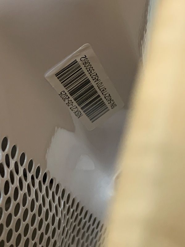 Photo 1 of ***********MINCROWAVE NON-FUNCTIONAL, DOES NOT DO ANYTHING WHEN PLUGGED IN**************
BLACK+DECKER EM031MB11 Digital Microwave Oven with Turntable Push-Button Door, Child Safety Lock, 1000W, 1.1cu.ft, Black & Stainless Steel, 1.1 Cu.ft