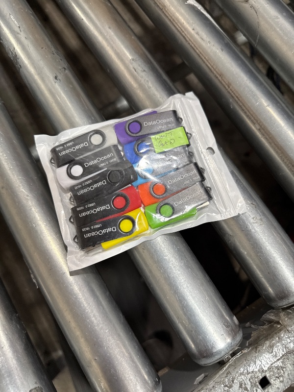 Photo 1 of 10 Pack DataOcean 16GB USB 2.0 Flash Drive Memory Stick Thumb Drives (10 Colors)