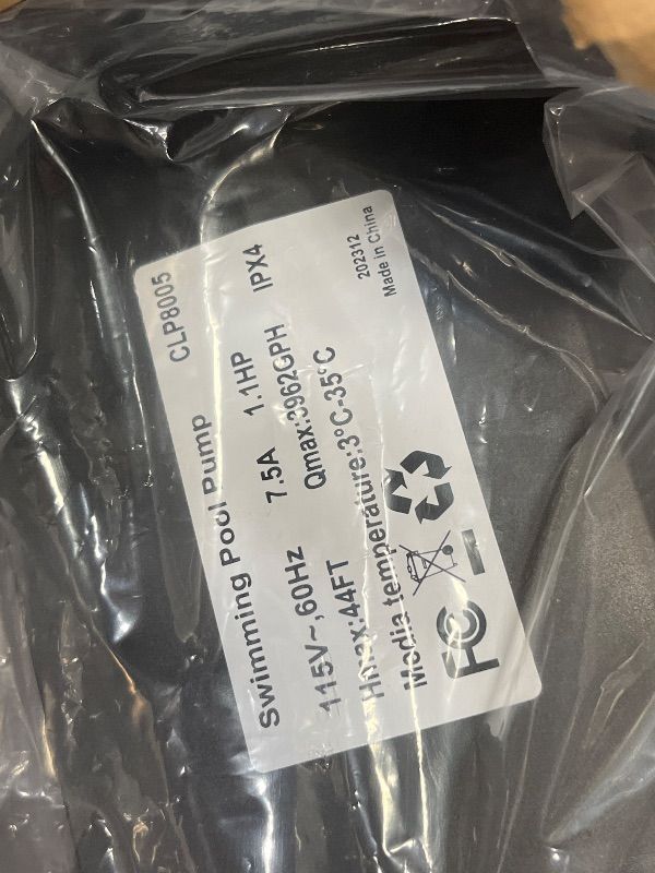 Photo 1 of 1.1HP Pool Pump for Swimming Pool In/Above Ground Water Pump Single Speed, 800W/115V, 3962GPH & High Flow, Powerful Primming Swimming Pool Pumps with Filter Basket, Low Noise for Family