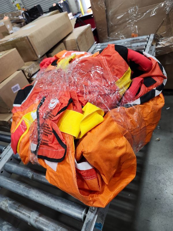 Photo 1 of *UNKNOWN OF ANY MAJOR DAMAGES// AIRHEAD INFLATABLE RAFT 