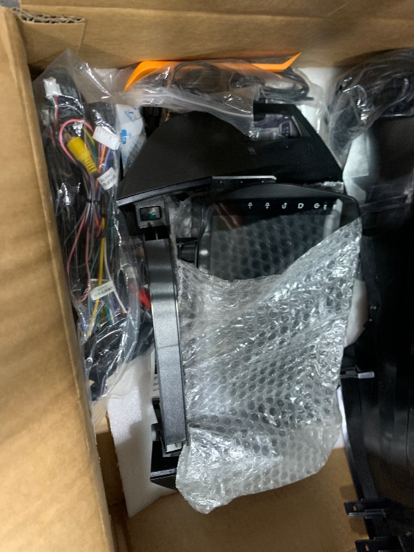 Photo 1 of [2G+32G] Android Car Radio for Ford Escape Kuga 2013-2019, 9 inch Touch Screen Car Stereo, Carplay/Android Auto/1080P/Bluetooth/WiFi + AHD Backup Camera + MIC