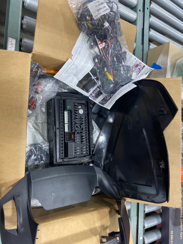 Photo 1 of [2G+32G] Android Car Radio for Ford Escape Kuga 2013-2019, 9 inch Touch Screen Car Stereo, Carplay/Android Auto/1080P/Bluetooth/WiFi + AHD Backup Camera + MIC