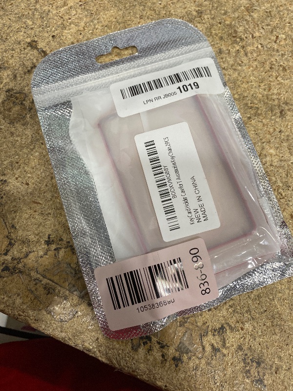 Photo 1 of ***READ NOTES***(MISSING KEYCHAIN HOLDER)
YIJINSHENG Key Card Holder Case for Tesla Model 3 Model Y S/X Soft TPU Full Protection key fob cover Shell Accessories Key Chain 2 PCS