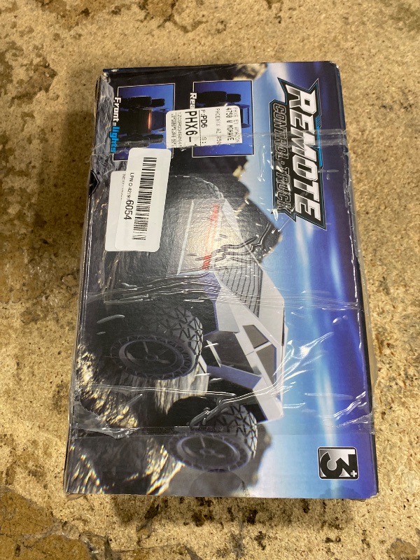 Photo 1 of **REMOTE CONTROL IS INCORRECT** ICIFU Remote Control Car,RC Cars Toy,High Speed 20 KM/H RC Truck Off-Road with 2 Headlights and 2 Rechargeable Battery,Dinosaur Toys Gift for Adult Boys 8-12