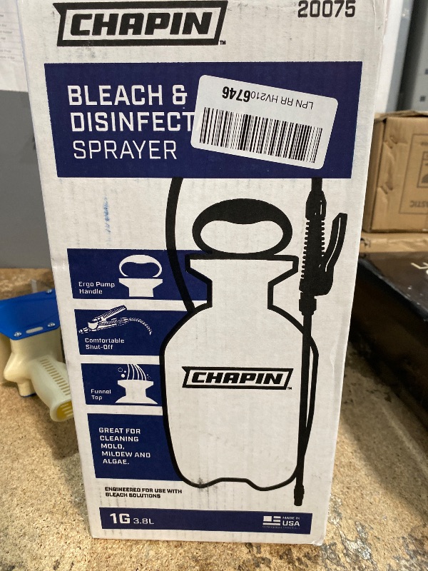 Photo 1 of (missing pieces) Chapin 20075 Disinfectant Bleach Sprayer, 1 Gallon, Made in The USA, Adjustable Cone Nozzle
