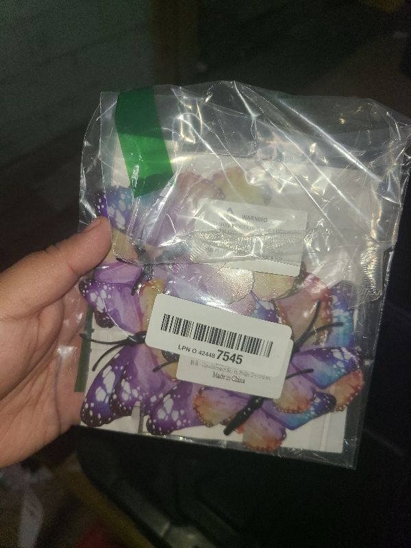 Photo 1 of 12pcs Monarch Butterfly Decorations, 3D Butterflies Artificial Refrigerator Wall Stickers for Home Decor, Realistic Crafts, Halloween, Birthday Party, Art Room, Fridge Celebration Favour(Purple)