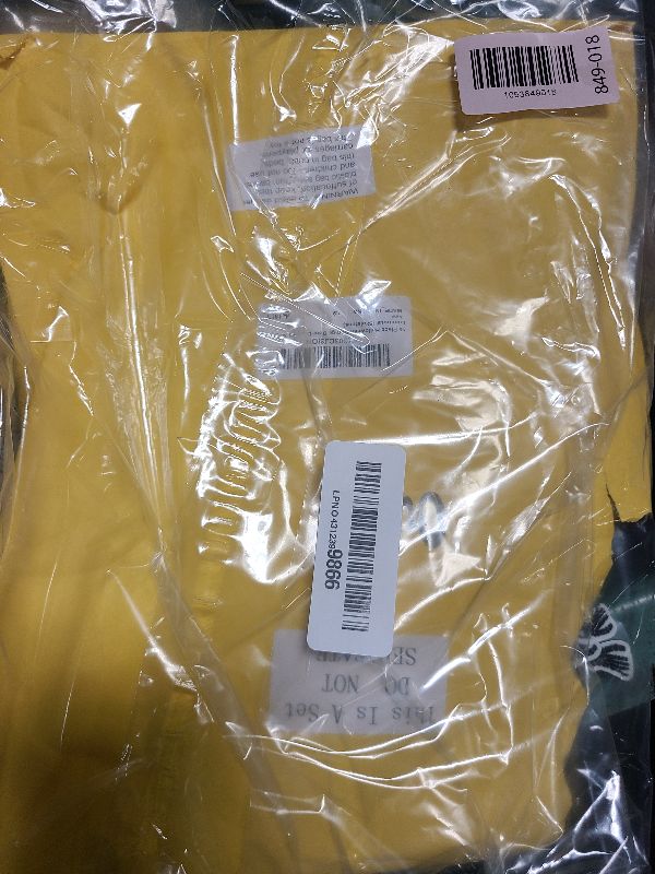 Photo 1 of 16 Piece Large Magnets Bats Skeletons Halloween Garage Door Decorations 4 Sizes 3D Glow in The Dark Halloween Bat Stickers Door Magnets for Indoor Outdoor Garage Party Refrigerator Car(Skeletons)