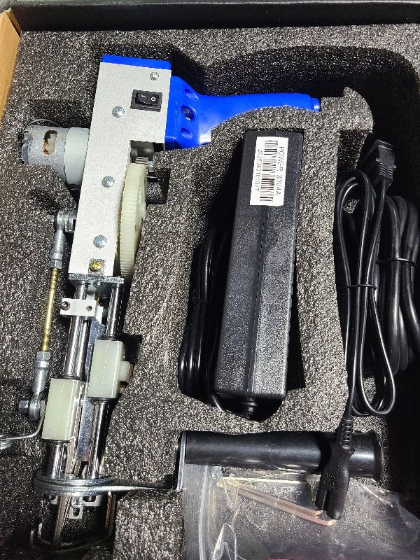 Photo 2 of Tufting  Cut Pile and Loop Pile 2 in 1 Electric Rug Gun Machine Starter Kit for Tufting Lover