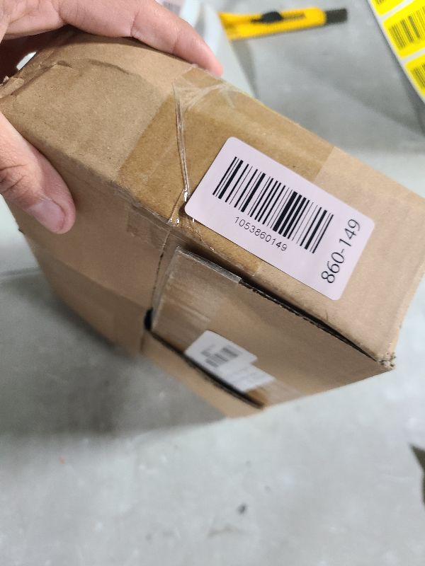 Photo 1 of 2PCS Swivel End Air Brake Replacement Hose, Dazakoot 3/8” Fit End x 3/8” Swivel End Rubber Air Hose Assembly, SAE J1402 Air Brake Hose for Semi Truck - 36inch