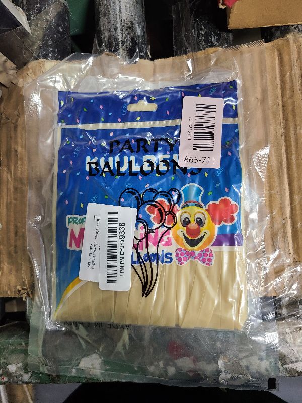 Photo 1 of 100Pcs clear 260 Balloons Clear Long Skinny Latex Balloon for Animal Ballons, Premium Quality Balloons for Beginners Baloons Making Kid's Carnivals Party Decoartion