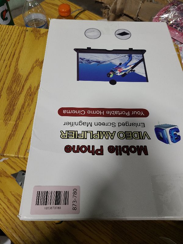 Photo 1 of 18" Screen Magnifier for Cell Phone, Mobile Phone 3D HD Magnifying Projector Screen Enlarger for Movies, Videos and Gaming, Foldable Phone Stand with Screen Amplifier,Compatible with All Phones