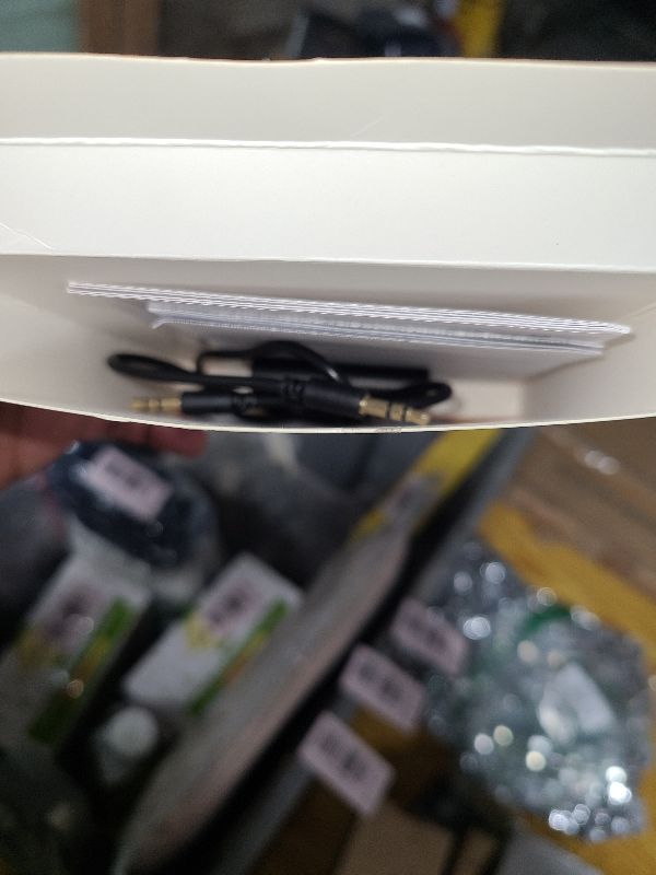 Photo 1 of 1Mii Bluetooth 5.3 Transmitter Receiver for TV to Wireless Headphones, Dual Link AptX Adaptive/Low Latency/HD Audio, Aux Adapter for Home Stereo, Airplane, Boat, Gym