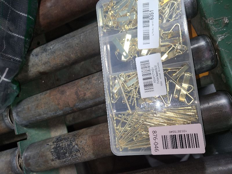 Photo 1 of 184 Pieces Picture Hanging Kit, 20lb, 30lb, and 50lb Picture Hangers, Metal Picture Hanging Hooks with Nails, on Drywall, Wooden Wall(Gold)