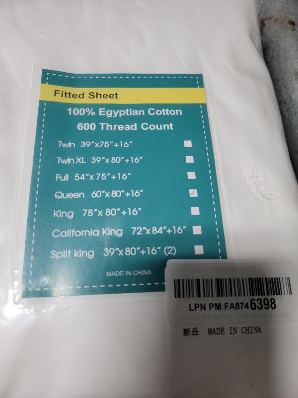 Photo 1 of 100% Egyptian Cotton Fitted Sheet Queen Size White, 600 Thread Count, 8-16" Deep Pocket Sheet, Soft & Elastic Sateen Weave Bottom Sheet for Hotel & Home, (White, 1 Pack Fitted Sheet Only, Queen)
