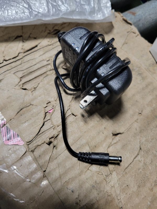 Photo 1 of 12v Massage  Charger 12v ~ 12.6v 1.0A Charger for 12.6v (Universal 12V) Massage Gun Power Cord Switch Power Supply