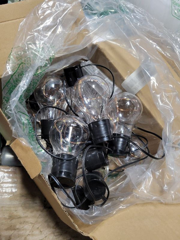 Photo 1 of Janchs 14ft Battery Operated 20 Hanging Bulb 100 LED String Lights, Vintage Commercial Battery Outdoor Lights for Indoor Outdoor Decorations Home, Bedroom, Patio, Balcony, Christmas Party (8 Modes)