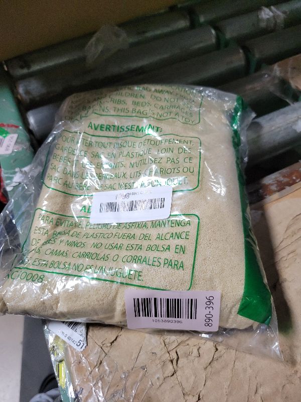 Photo 1 of 2.2lb/35OZ Candle Sand Wax- Unscented Nude Sand Candle with 10 Wicks & Wooden Spoon, Non Toxic Wax Beads, Refillable Natural Wax for Powder Candle Making