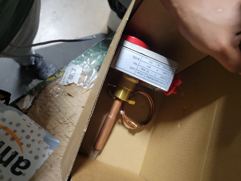 Photo 1 of 110-326 Gas Water Heater Valve,Natural Gas Water Heater Thermostat, Water Heater Replacement Parts Gas Control Valve with 3.8" Shank, 2.2" W.C,Copper Probe (Replacement Parts Kit)