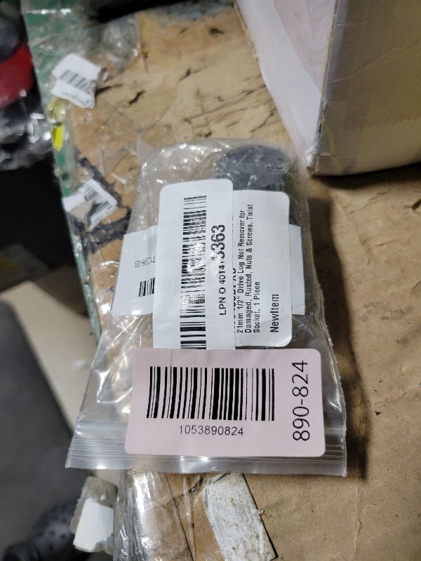 Photo 1 of 21mm 1/2" Drive Lug Nut Remover for Damaged, Rusted, Nuts & Screws, Twist Socket, 1 Piece