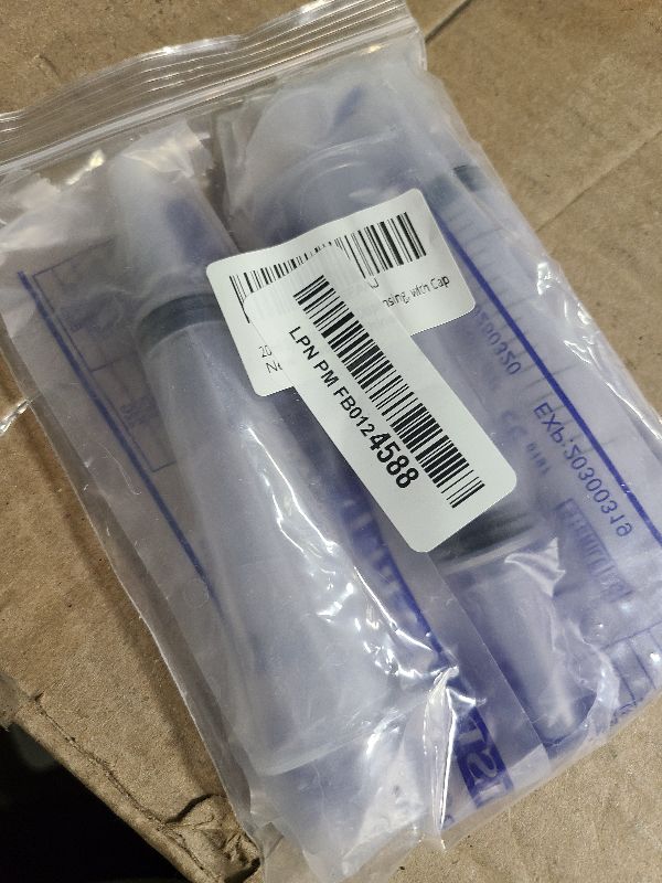 Photo 1 of 20ml Syringe for Liquid, Oral, Scientific Labs, Measurement, Dispensing, with Cap- 3 Pack 20ml Syringes
