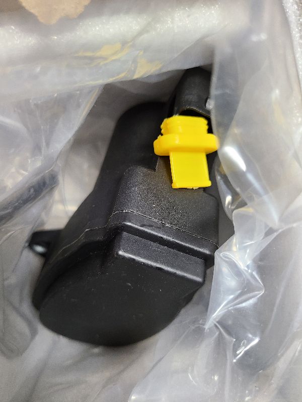 Photo 1 of 104462400 Parking Hand Brake Caliper Servo Motor Handbrake Actuator Fit for Tesla Model 3 2017-2022