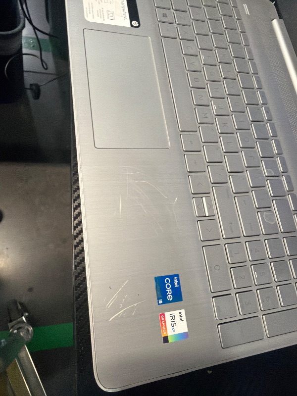 Photo 1 of ***MISSING PARTS***
HP 15 Slim Laptop in Galactic Silver Intel i5-1115G4 up to 4.1GHz 8GB RAM 256GB SSD 15.6in Full HD LCD Webcam WiFi HDMI Windows 11 (15-DYS - Renewed)